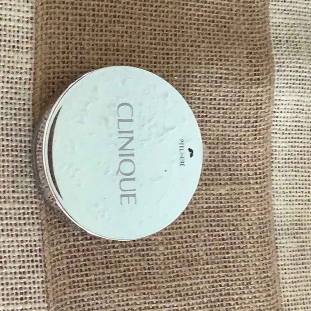 Clinique Superpowder Double face makeup